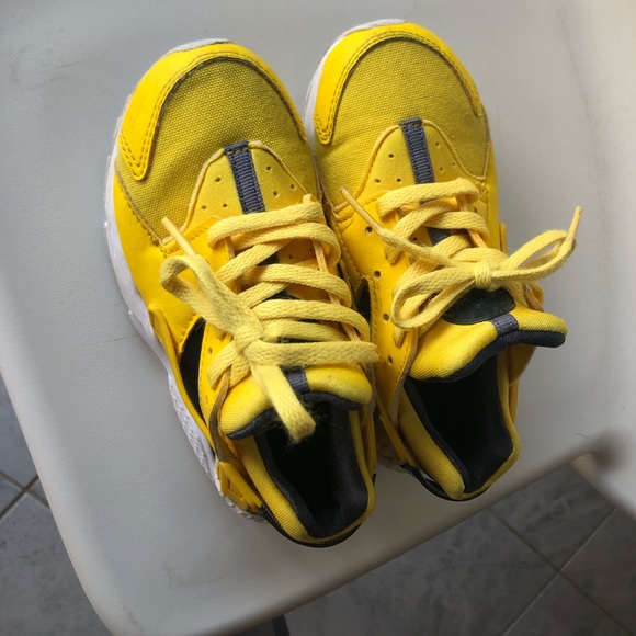 Kids shoes - Picture 1 of 5